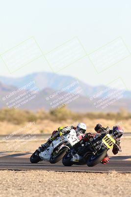 media/Dec-07-2025-CVMA (Sun) [[3e7d2de5dc]]/Race 18-Formula Twins-Formula 40 UL/